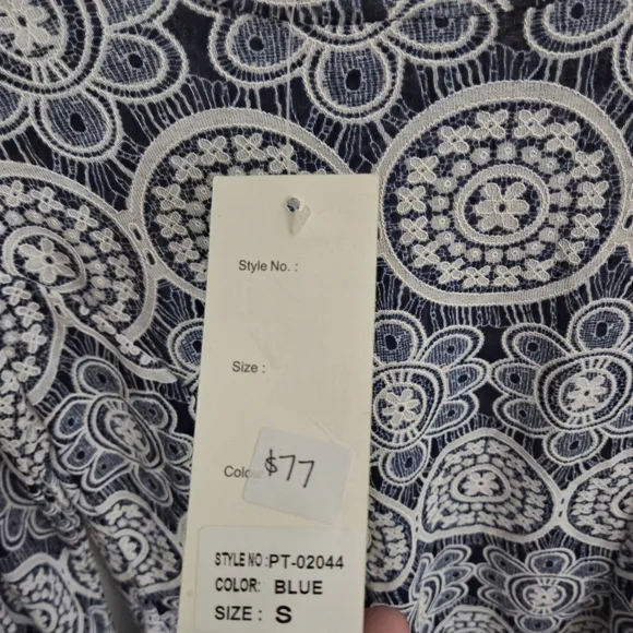 Womans long sleeve shirt NWT - Picture 4 of 5